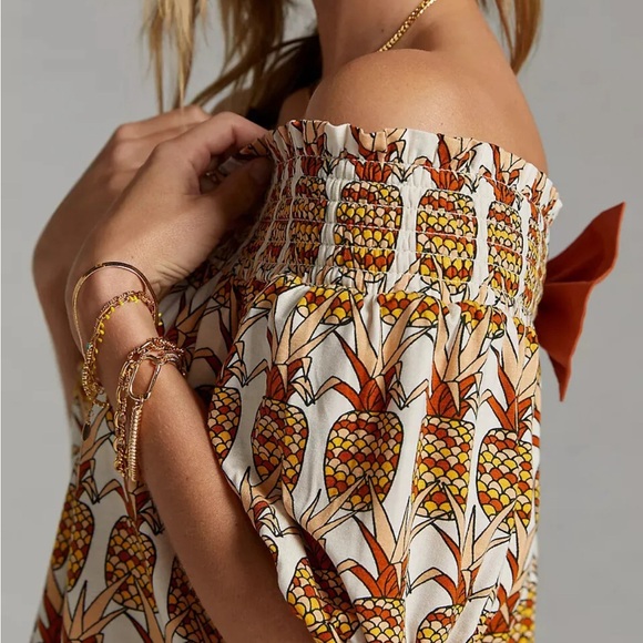 Porridge Anthropologie Pineapple Print Bow-back Off the Shoulder Shirt Large - Picture 4 of 10